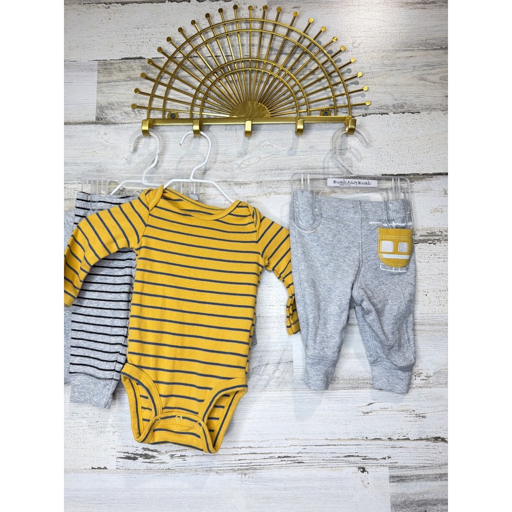 Carter's 4pc Outfit Set Boys 3 Months Gray Yellow Striped Nautical Coastal EUC - Picture 3 of 3